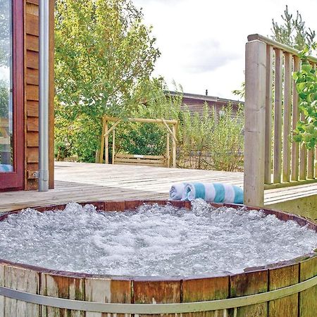 Portmile Lodges Cockwood Екстер'єр фото